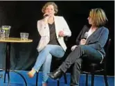  ??  ?? Sozialpäda­gogin Claudia Geyer (links) im Gespräch mit Uta Michelfeit-Ulrich. Foto: Anja Derowski