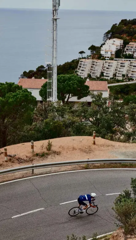  ??  ?? Far right: Riding towards Monells, the road is already tilting upwards for the climb to Els Angels