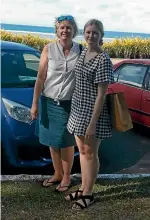  ?? SUPPLIED ?? Timaru teenager Rosie Pilgrim, 16, with her mother, Rachel, on holiday in Rarotonga last year. They both worry about online content and internet use for different reasons.