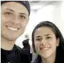  ??  ?? El propio “Chicharito” fue quien pidió conocer a Carla para darle tips como futbolista.