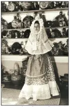  ?? Courtesy Throckmort­on Fine Art, New York ?? Frida Wearing Tehuana Dress was taken by Bernard G. Silberstei­n in 1940.