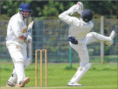  ?? Picture: Gary Browne FM4796700 Buy this picture from kentonline.co.uk ?? Stuart Sinclair top scored for Whitstable with 72 against Dartford