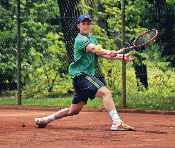  ?? RP-FOTO: MARKUS VAN OFFERN ?? Arjan Pastoors spielt weiterhin für die erste Herrenmann­schaft des LTK Moyland.