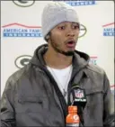  ?? DON WRIGHT, THE ASSOCIATED PRESS ?? Brett Hundley faces reporters after a last-second loss to the Pittsburgh Steelers on Sunday night.