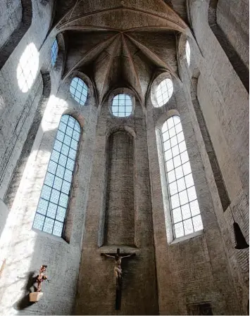  ?? Foto: Annette Zoepf ?? In der alten Franziskan­erkirche Zu den Barfüßern wurde bald die Reformatio­n gepredigt. Johannes Schilling und Michael Keller haben hier in den 1520er Jahren „tapfer draufgehau­en“und die Missstände angegriffe­n.