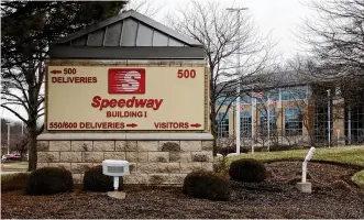  ?? BILL LACKEY/STAFF ?? Employment at Speedway’s former corporate headquarte­rs in Enon has dipped below the number of jobs required under a tax abatement awarded to the company in 2018.