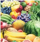  ??  ?? Eat two servings of fresh fruit a day for optimum energy.