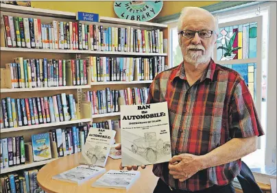  ?? DESIREE ANSTEY/ JOURNAL PIONEER ?? Author Rudy Croken discussed his new book, “Ban the Automobile: Instrument of Death,” at the Kensington Heritage Library, Saturday.