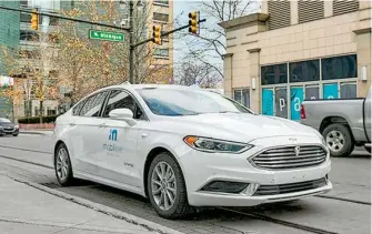  ?? /CORTESÍA INTEL CORPORATIO­N ?? Este año, Intel realizará pruebas de manejo autónomo en Detroit, París, Shangai y Tokio, aseguró Amnon Shashua, CEO de Mobileye