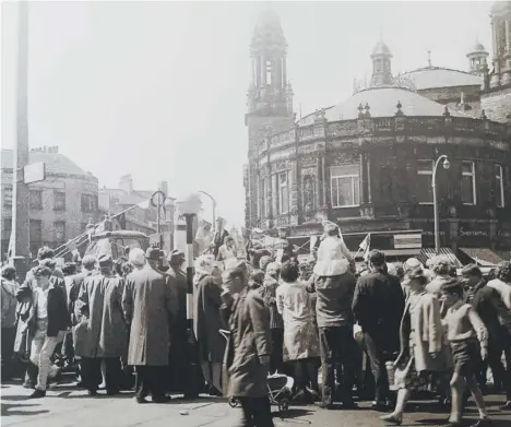  ??  ?? THEATRE: Clockwise from left: Promoting the Dirty Dancing show; People outside the theatre in the 1950s/1960s; the auditorium; an old photo of the theatre; McFly fans queue for tickets in 2007; Comedian Ken Dodd