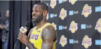  ?? AP ?? LeBron James compartió ayer con la prensa durante 13 minutos.