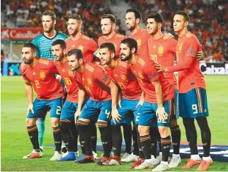  ?? AFP ?? (BACK L-R) SPAIN’S GOALKEEPER DAVID DE GEA, defender Sergio Ramos, midfielder Saul Niguez, defender Sergio Busquets, midfielder Marco Asensio, forward Rodrigo Moreno, (FRONT L-R) defender Dani Carvajal, defender Jose Luis Gaya, defender Nacho, midfielder Dani Ceballos, and midfielder Isco pose for a group picture before the UEFA Nations League A group 4 football match between Spain and Croatia at theManuel Martinez Valero stadium in Elche on Sept. 11.