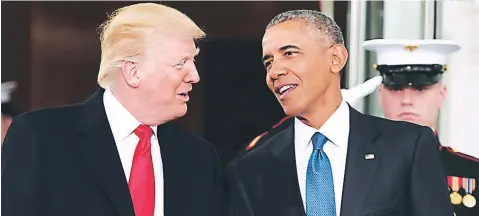  ?? FOTO: AGENCIA AFP ?? El presidente Donald Trump junto al expresiden­te de Estados Unidos, Barack Obama.