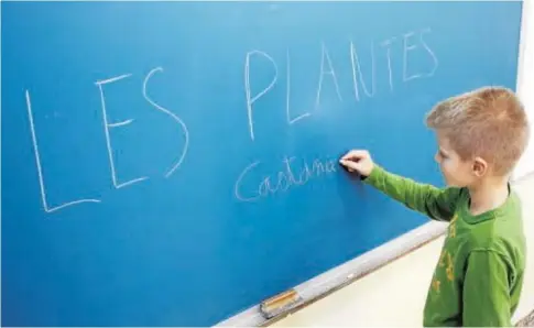  ?? JUAN CARLOS ROMÁN ?? Clases en bable en el colegio El Bosquín, de Entrego (Asturias)