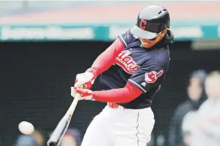  ?? Ap /tony dejak ?? Francisco Lindor sacudió dos jonrones en el partido de ayer y suma 12 en la temporada.