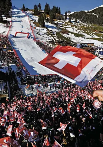  ?? (KEYSTONE/PETER SCHNEIDER) ?? L’aire d’arrivée du géant d’Adelboden, ce samedi.