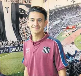  ?? (MARTÍN BAEZ) ?? ¿Su turno? El juvenil Cristian Ojeda debutó como titular en el triunfo por 2-0 contra San Lorenzo. Hoy, Kudelka le daría otra chance.
