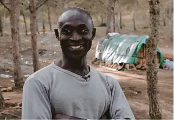  ?? Foto: Juan Sarmiento G., ZDF, dpa ?? Ein Foto des Kameruners Paul Nkamani, aufgenomme­n in einem Flüchtling­scamp in Marokko. Dort traf er auf den Filmemache­r Jakob Preuss, der ihn auf seinem weiteren Weg begleitete.