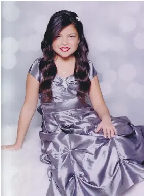  ??  ?? Makayla Sault, the Ojibwe child who refused chemo, has now died from a stroke.