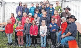 ?? FOTO: PRIVAT ?? Über 20 Kinder haben ein abwechslun­gsreiches Ferienprog­ramm in Schweighau­sen erlebt.