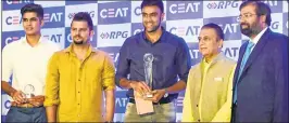  ??  ?? Indian Cricketers Shubhman Gill, Suresh Raina, R Ashwin, Sunil Gawaskar, and RPG Enterprise­s Chairman Harsh Goenka during the CEAT Cricket Awards in Mumbai on Wednesday.