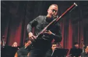  ??  ?? En marzo, el fagotista lituano Žilvinas Smalys fue el encargado de inaugurar este ciclo en el Teatro Municipal de Las Condes.
