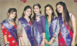  ??  ?? Students of post-graduate department of computer science and applicatio­ns of Kanya Maha Vidyalaya during a farewell party at their college in Jalandhar. HT PHOTO