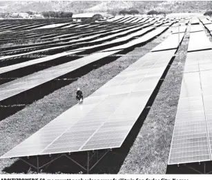  ?? CONTRIBUTE­D PHOTO ?? Aboitizpow­er’s 59-megawatt peak solar power facility in san Carlos City, Negros occidental.