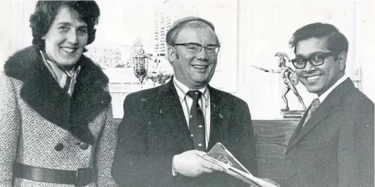  ?? ?? This picture takes us back to 1974 and the imminent arrival of pop star Cliff Richard in Dundee. Samsur Rahman, right, is shown handing over tickets for the star’s show to Lord Provost Tom Moore, with event co-ordinator Vera Cowie on the left. Read more below.