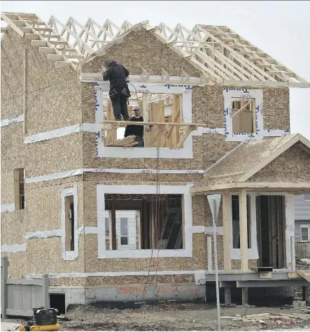  ?? LARRY WONG/EDMONTON JOURNAL ?? Housing starts in the Edmonton census metropolit­an area increased over last year in November, due largely to additional multi-family starts getting underway.