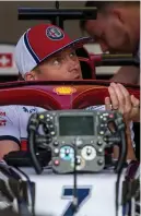  ?? FOTO: ANDREJ ISAKOVIC/ LEHTIKUVA-AFP ?? Kimi Räikkönen gillar banan i Silverston­e.