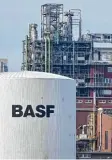  ?? Foto: Uwe Anspach, dpa ?? Ein Fehler der BASF macht derzeit den Matratzen Hersteller­n zu schaffen.