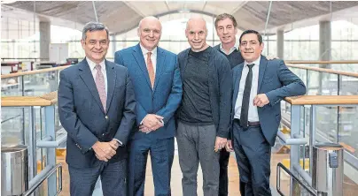  ?? Juntos por el cambio ?? Espert y Rosales posaron con Larreta y Santilli en la sede del Gobierno porteño