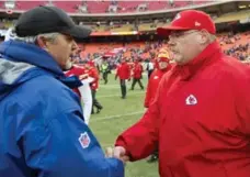  ?? DAVID EULITT/MCT ?? Indianapol­is Colts head coach Chuck Pagano, left, and Kansas City Chiefs coach Andy Reid after Indy’s 23-7 regular-season victory back on Dec. 22.