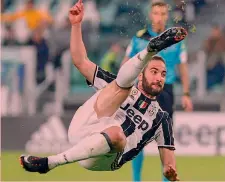  ?? LAPRESSE ?? Gonzalo Higuain, 29 anni, 23 gol totali in questa stagione