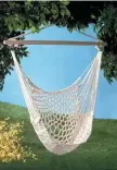  ?? PHOTO cOuRTESy piER1.cOm ?? SITTING PRETTY: Hang out in a Hammock Swing Chair from Pier1.