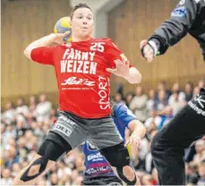  ?? FOTO: SASCHA RIETHBAUM ?? Nicht nur seine kraftvolle­n Würfe aus dem Rückraum werden der MTG Wangen sehr fehlen: Aaron Mayer wechselt nach Söflingen.