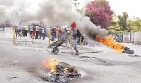  ?? ?? l Las protestas y hechos violentos se han intensific­ado en la última semana en Haití.