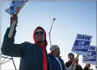  ?? TROY STOLT — ST. LOUIS POST-DISPATCH VIA ASSOCIATED PRESS ?? About 49,000 General Motors workers walked off their jobs Sept. 16, halting production at more than 30U.S. factories.