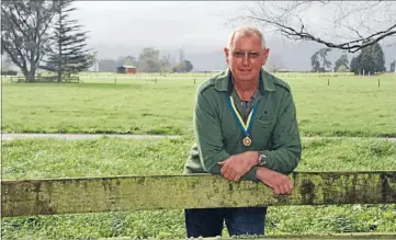  ?? Photo: DAVID HULME ?? RECOGNISED: Matamata Rotarian Eric Muckle has been recognised as a Paul Harris Fellow.