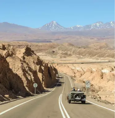  ??  ?? Clockwise from left The Lagonda enjoys some splendid isolation before conking out; as the end of the rally neared, dusty desert was replaced by views of the shimmering sea.