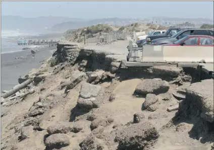  ?? JEFF CHIU/ AP ?? In San Francisco, officials are mulling a significan­t retreat on its western flank, where the Great Highway is under assault from the Pacific Ocean. A beach parking lot that abuts the highway is crumbling into the sea across the highway from the San...