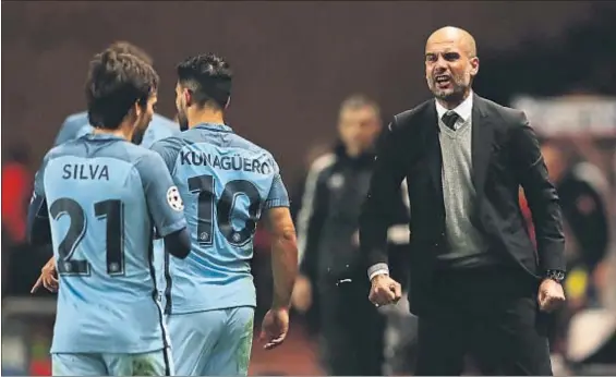  ?? MICHAEL STEELE / GETTY ?? Josep Guardiola, muy tenso, dirigiéndo­se a Silva y Agüero durante el partido de ayer en el estadio Louis II