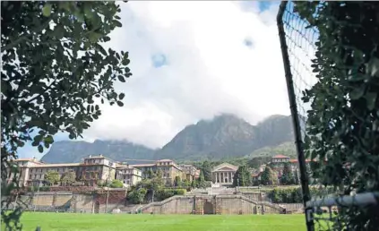  ?? Photo: David Harrison ?? Room for negotiatio­n: Zetu Makamandel­a-Mguqulwa says the ombud’s office at the University of Cape Town makes the institutio­n more conflict-competent and transforma­tive.