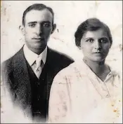  ?? PHOTO COURTESY TESTA’S RESTAURANT ?? Testa’s founder Michele Testa Sr. with his wife, Anna, circa 1912.