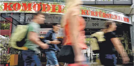  ?? FOTO: DPA ?? Ausgespiel­t: Die Kudamm-Bühnen in Berlin müssen für eine Shopping- Mall weichen.