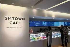  ??  ?? Fancy having an EXO cupcake? Then be sure to stop at the SMTOWN Cafe.