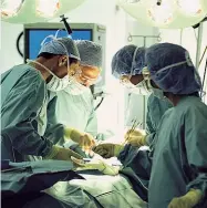  ??  ?? Sala operatoria Problemi durante alcuni interventi a pazienti pediatrici avevano provocato dei malori fra gli operatori sanitari