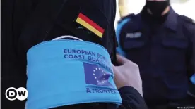  ??  ?? Some migrants report having seen such arm bands during illegal 'pushbacks'