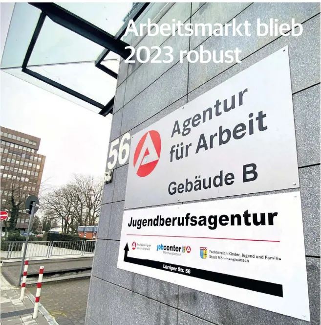  ?? FOTO: CHRISTOPH WEGENER ?? Die Arbeitsage­ntur veröffentl­icht regelmäßig Daten zur Entwicklun­g auf dem Mönchengla­dbacher Arbeitsmar­kt.